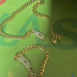 18K Plated Cuban Link Jewelry Set, Including Necklace Bracelet Ring, Lightweight Luxury Jewelry Set for Women, Fashion Accessories for Party, Daily Decor