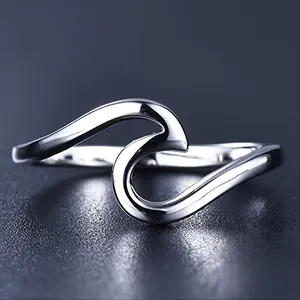 Minimalist wave ring for women's jewelry gift, suitable for daily wear by women, party ring
