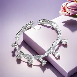 Full Silver s999 bangle Sterling Silver bangle Ladies Open bangle can be freely adjusted size for girlfriend's birthday holiday gift Silver weight 36g / 1.26oz