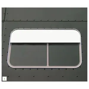 RoadWorks – Peterbilt 70″ Sleeper Window 5″ Chop Trim – 30390