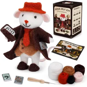 Needle Felting Kit, Mouse Animal Needle Felting Beginner Kits with Basic Felt Tools Instruction Wool Felting Kits for Beginners Christmas DIY Craft Animal Home Decoration