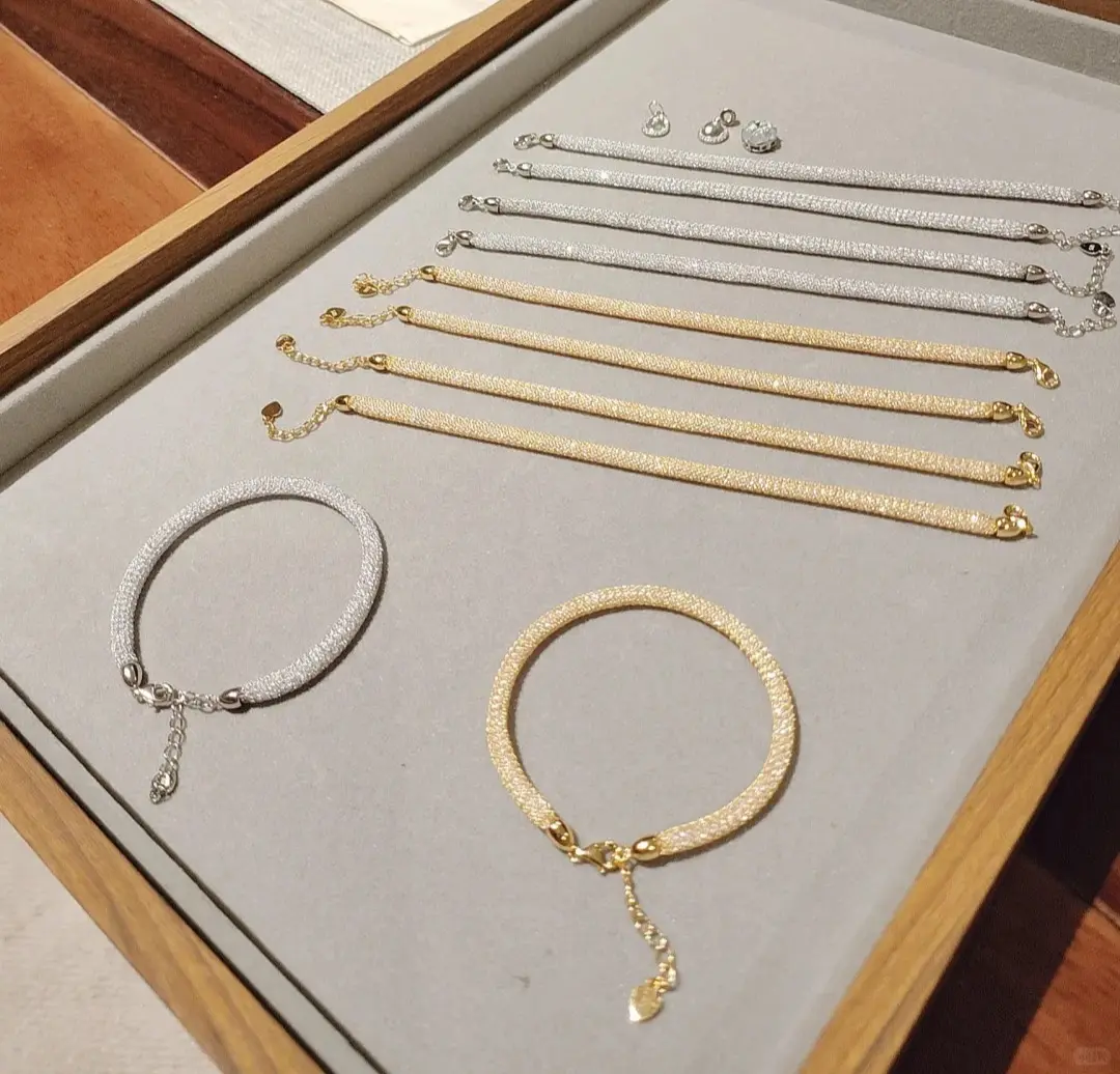 Golden/Silver Thread Dream Catcher Chain - Elegant Bracelet Collection in Gold and Silver Colors