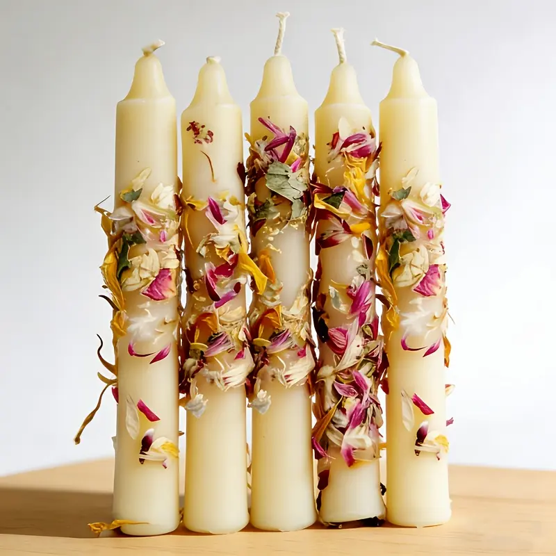 5-Pack White Honeycomb Stick Candles, Colorful Dried Chrysanthemum Decorative Long Candles, Ambient Lighting Table Decor, Commemorative Holiday Gift, Suitable for Halloween, Christmas, Valentine's Day, Wedding Candle Holder Decoration