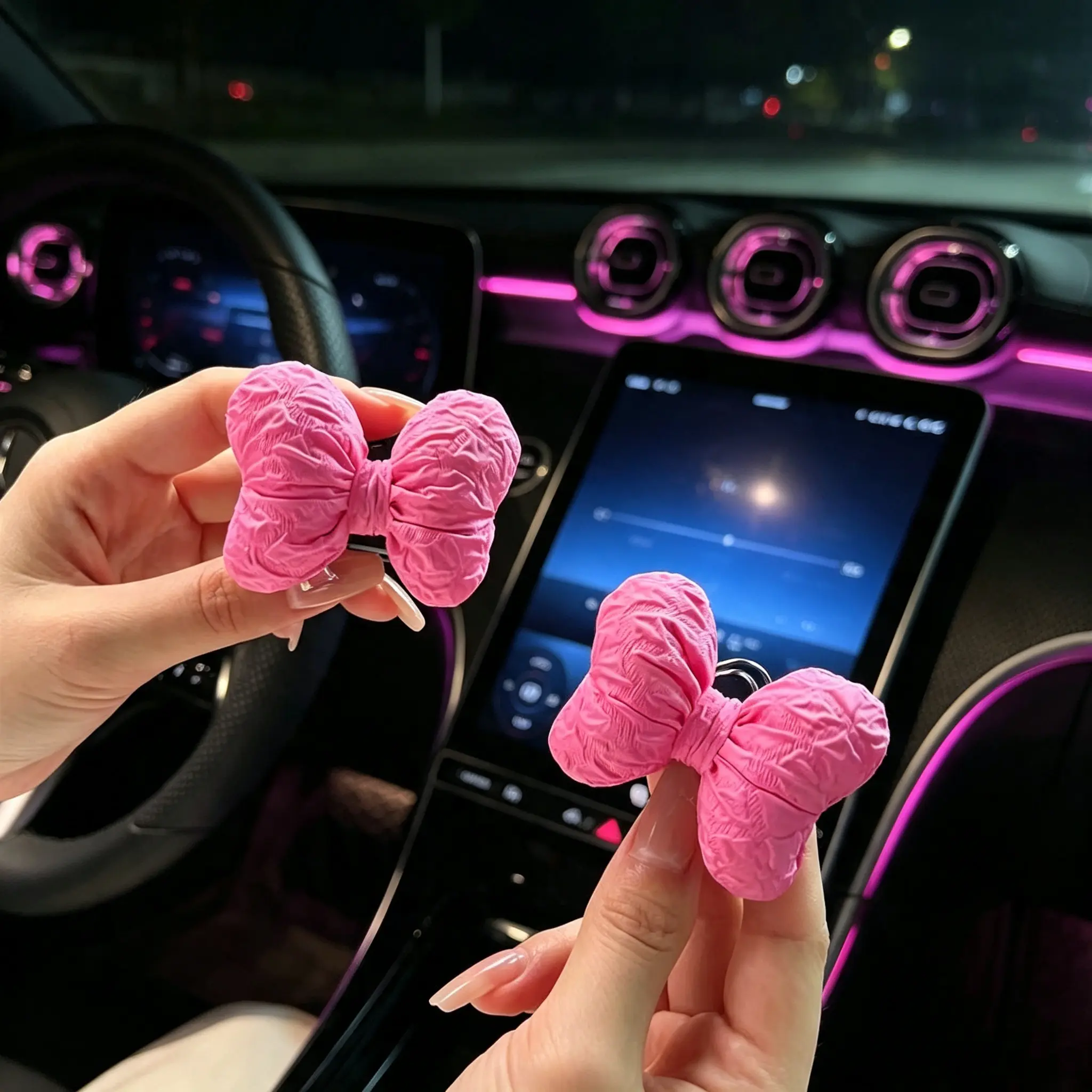 Pink Bow Self-Adhesive Car Hook, Girly Aesthetic Decor Hanger for Women's Car Interior, Creative Front Seat Ornament
