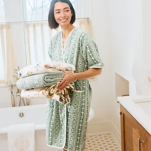 Leah O'Connell x Weezie Women’s Short Plush Robe