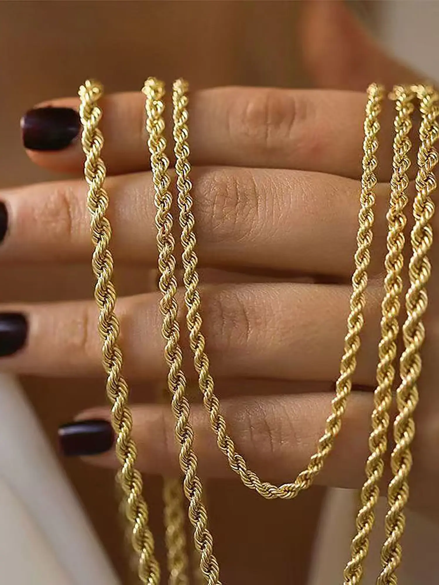 18k Stainless Steel Hypoallergenic Fashion Necklace, Elegant Daily Versatile Chain, Retro Style, Waterproof, All Seasons, Unisex, Perfect for Gifts, Daily Wear, Wedding