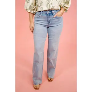 Lovervet Light Wash Convenient Jeans, REG + CURVY