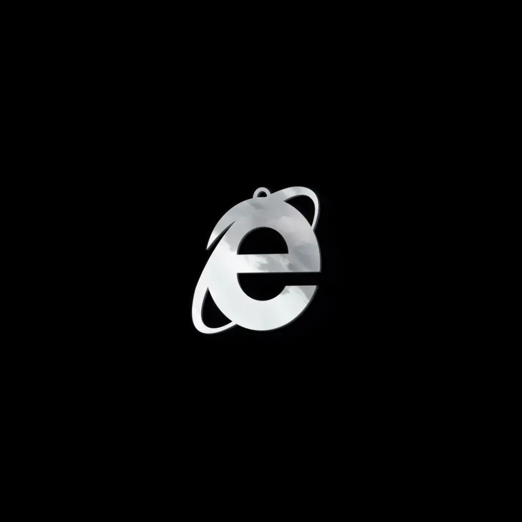 Internet Explorer Pendant Chain DEADERRORS