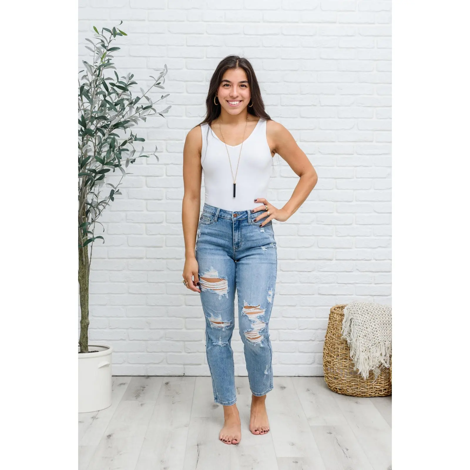 Florence High Waist Destroyed Boyfriend Jeans