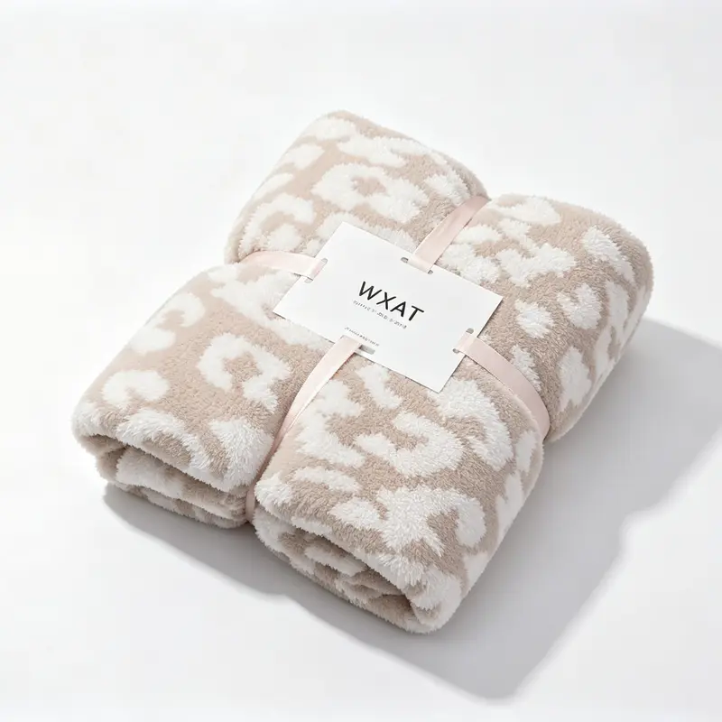 Ultra Soft Reversible Leopard Throw Blanket Gifts 71x78 Inches Plush Warm Microfiber Cheetah Print for Couch Bed All Seasons Home Decor Cozy Bedroom Accessories,trending,Gifts for Friends,,Couple's Blanket,HolidaysGift