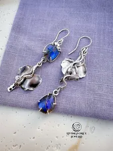 In Light Talisman- Blue faceted Labradorite in Sterling silver