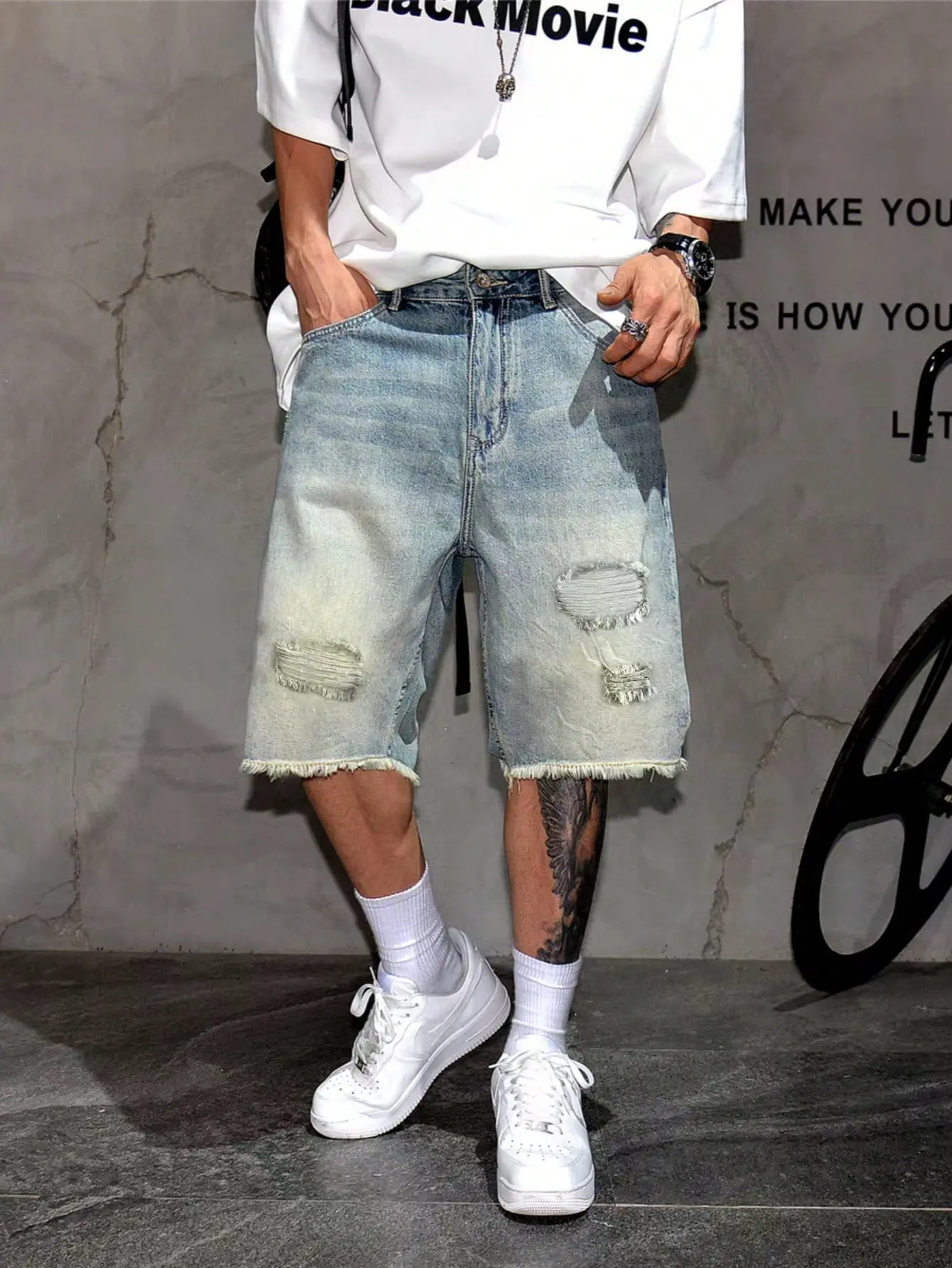 Men’s Vintage Distressed Ripped Denim Shorts, Loose Fit Frayed Hem Five-Pocket Jean Shorts
