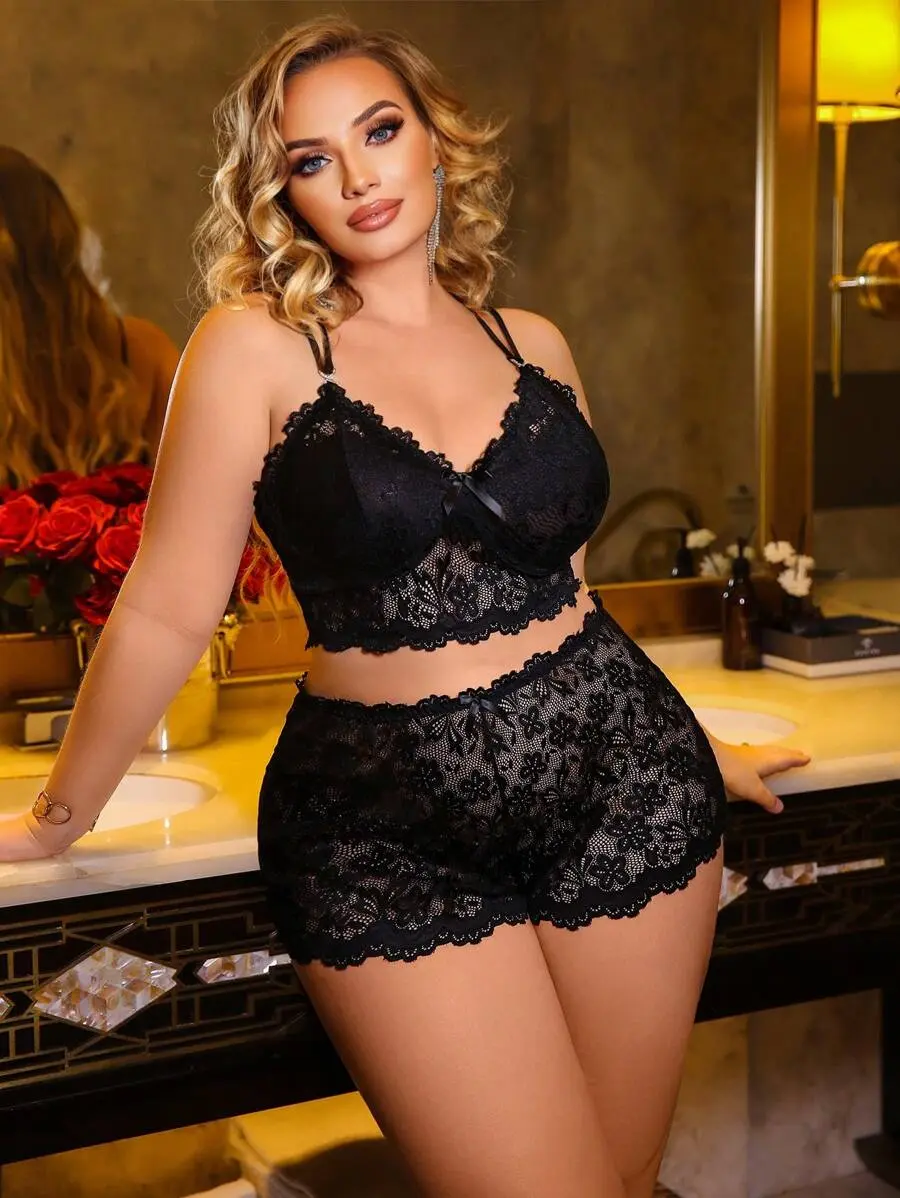 Plus Size Lace Camisole Short Pajama Sets, Sexy & Semi-Sheer