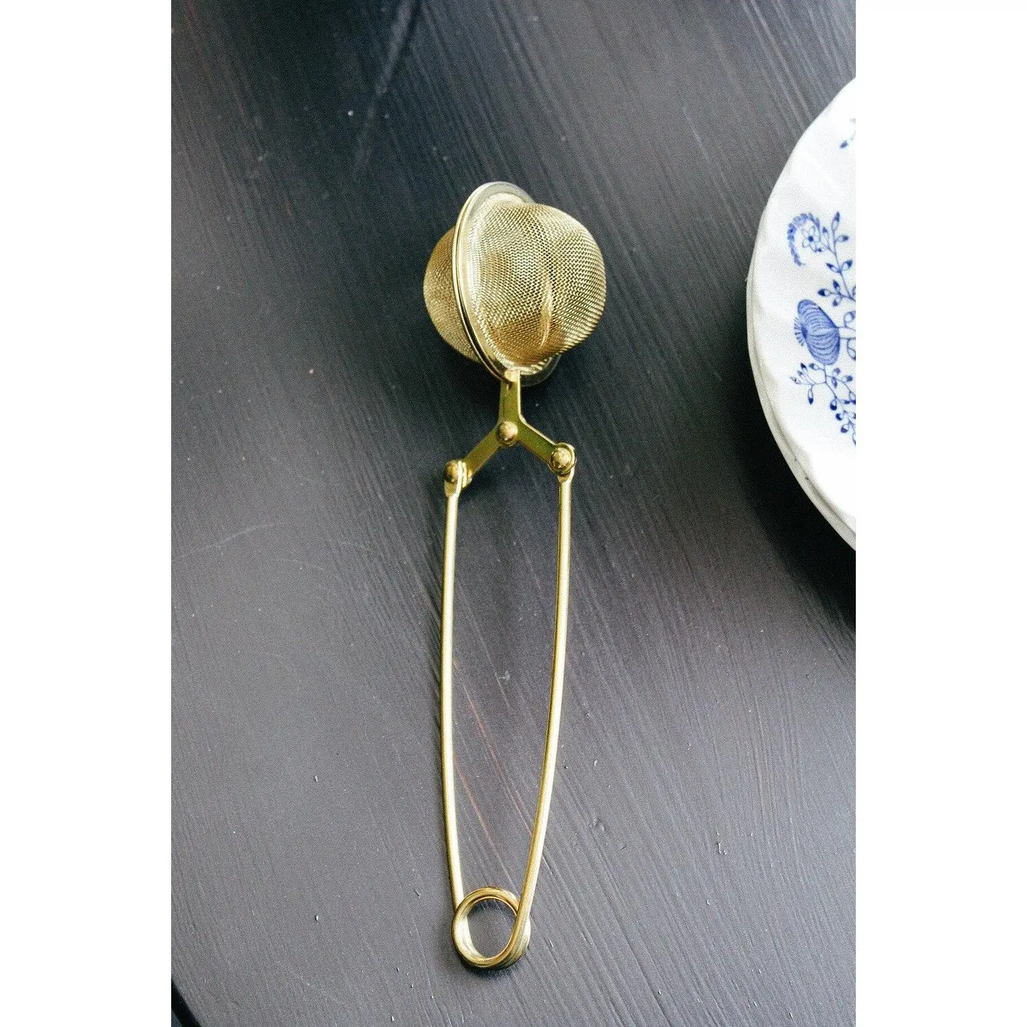 gold snap tea steeper
