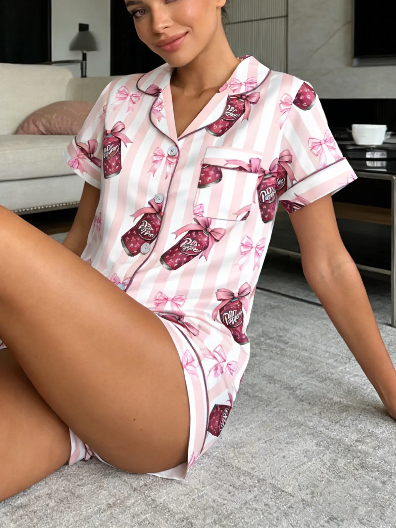 Women's Short Sleeve Cute Sleepwear Loungewear Set, Striped All-Over Printed Pajamas, Pajama Shorts Set, Fitted Two-Piece Home Wear for All Seasons