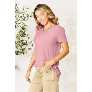 Basic Bae Full Size Round Neck Short Sleeve T-Shirt Top Womenswear