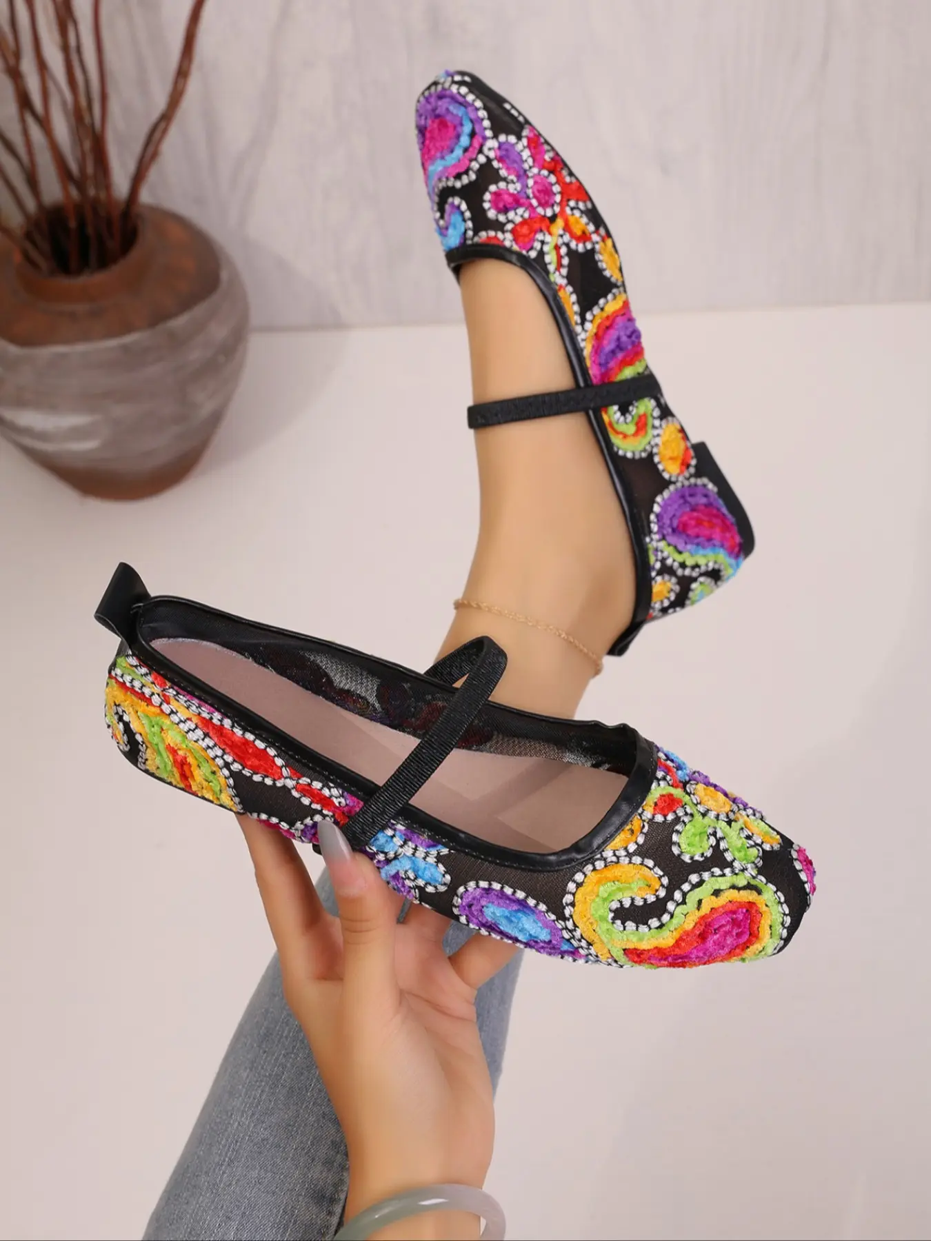 Women's Ballet Flats with Adjustable Strap, Netted Ballet Flats, Comfortable Slip-On Mary Jane Shoes, Knit Casual Footwear for Daily Wear, Breathable Flats