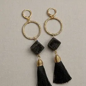 Aretes de barro