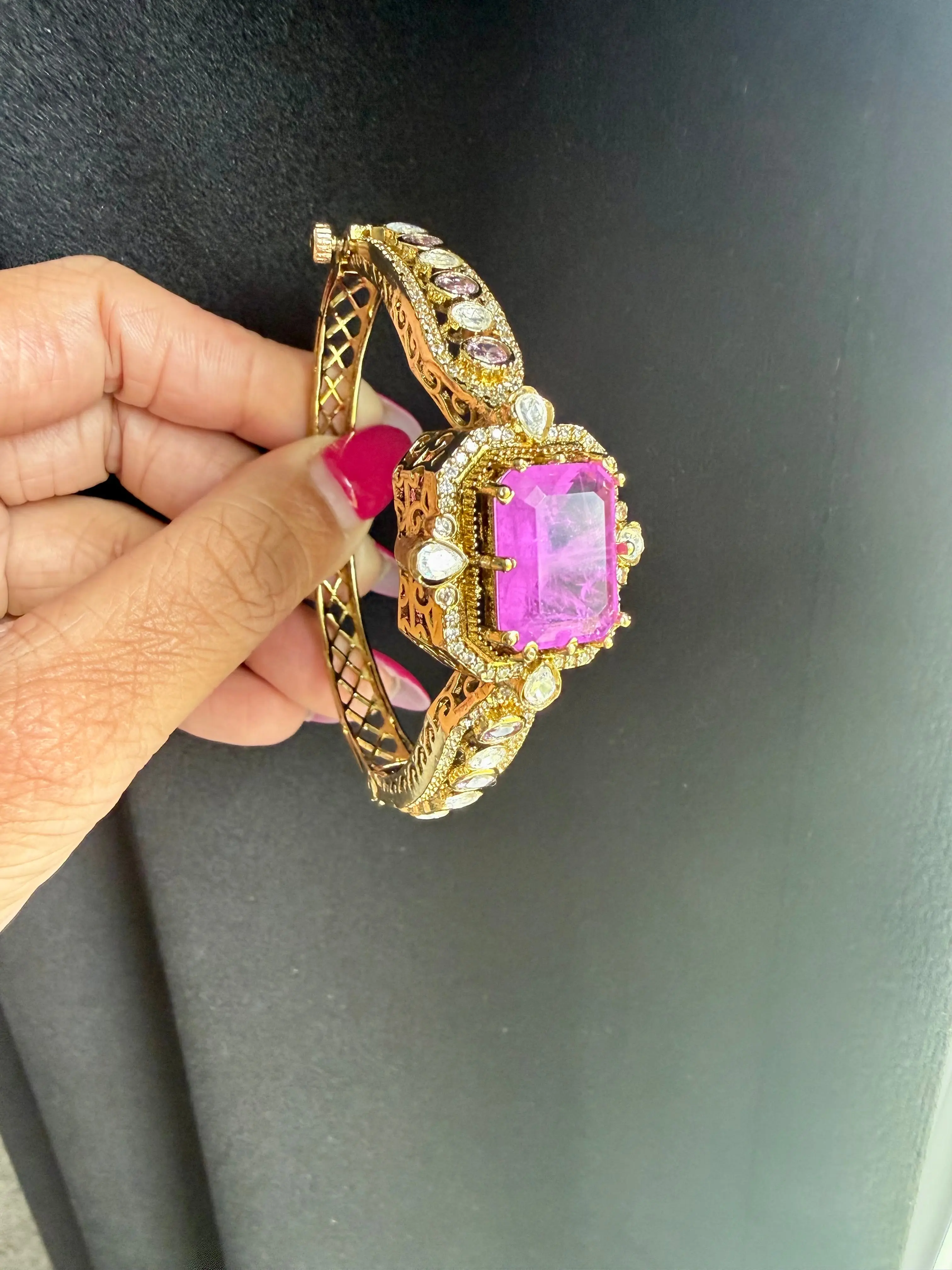 Royal Doublet & Moissanite Statement Kada