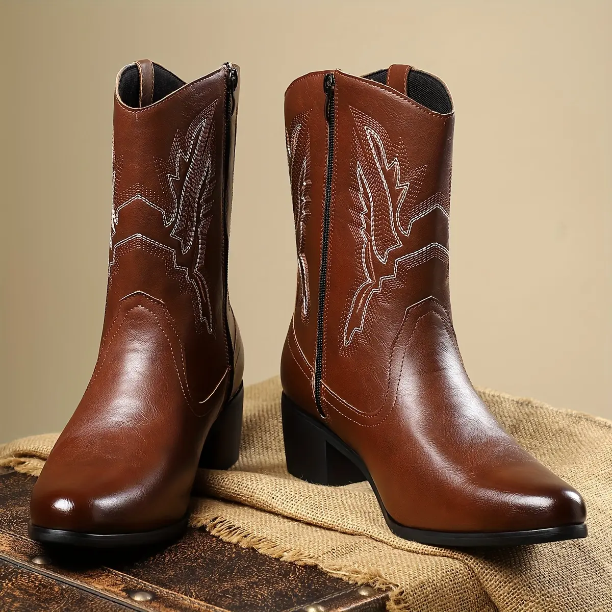 Western Cowboy Boots Men High Top Outdoor Western Style Round Toe Embroidered Flower Zipper Footwear Brown Classic Orthotic Wide Square Toe Walking Shoes Comfort Closed Chef Design plus  size  cowboy  boots