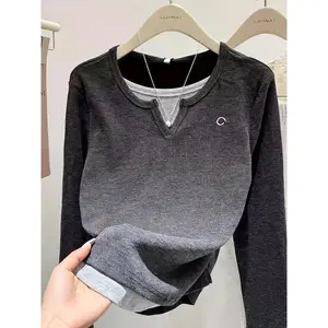 Color Blocking Embroidered Patchwork Fake Two-piece T-shirt For Women In Autumn, V-neck Long Sleeved Base Shirt With Pleated Slim Fit Top Inside