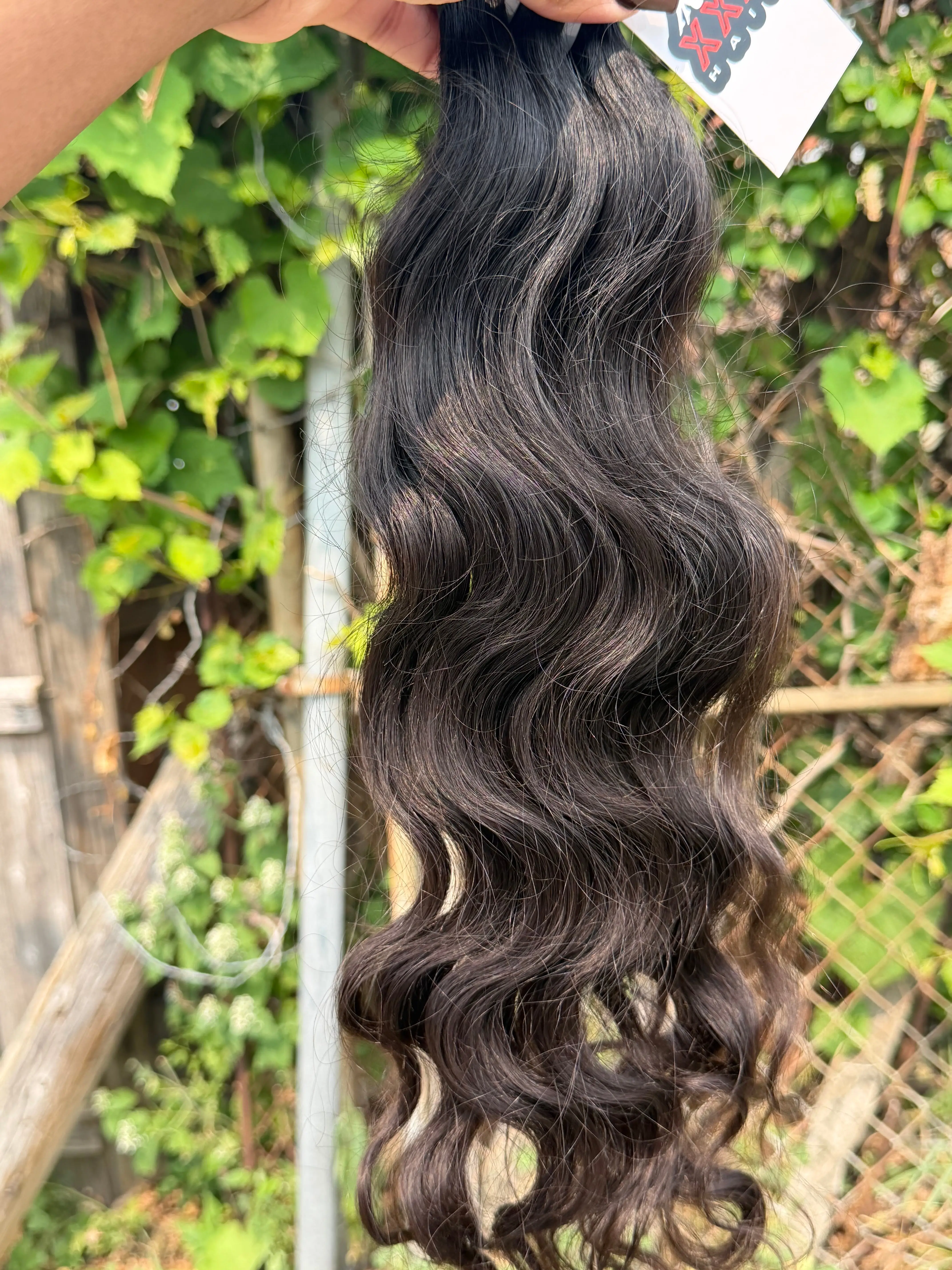 18” Raw Indian Wavy Human Hair Bundle