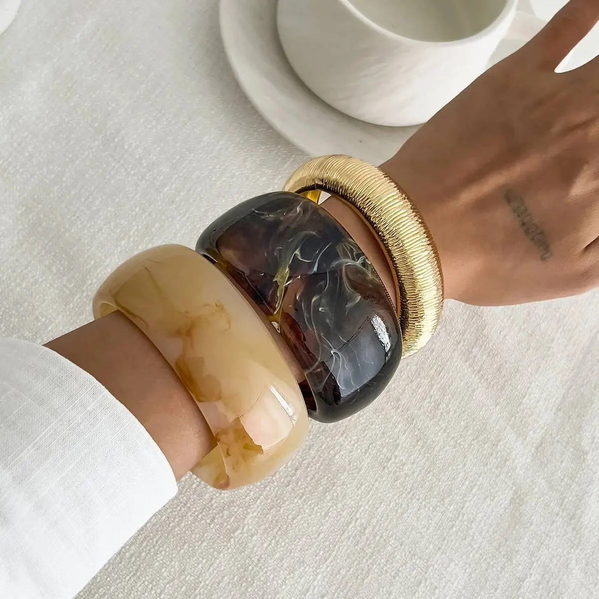 IngeSight.Z 3Styles Vintage Geometry Resin Acrylic Thick Wide Bracelets Women 2026 Punk Geometry Round Bangles Steampunk Jewelry