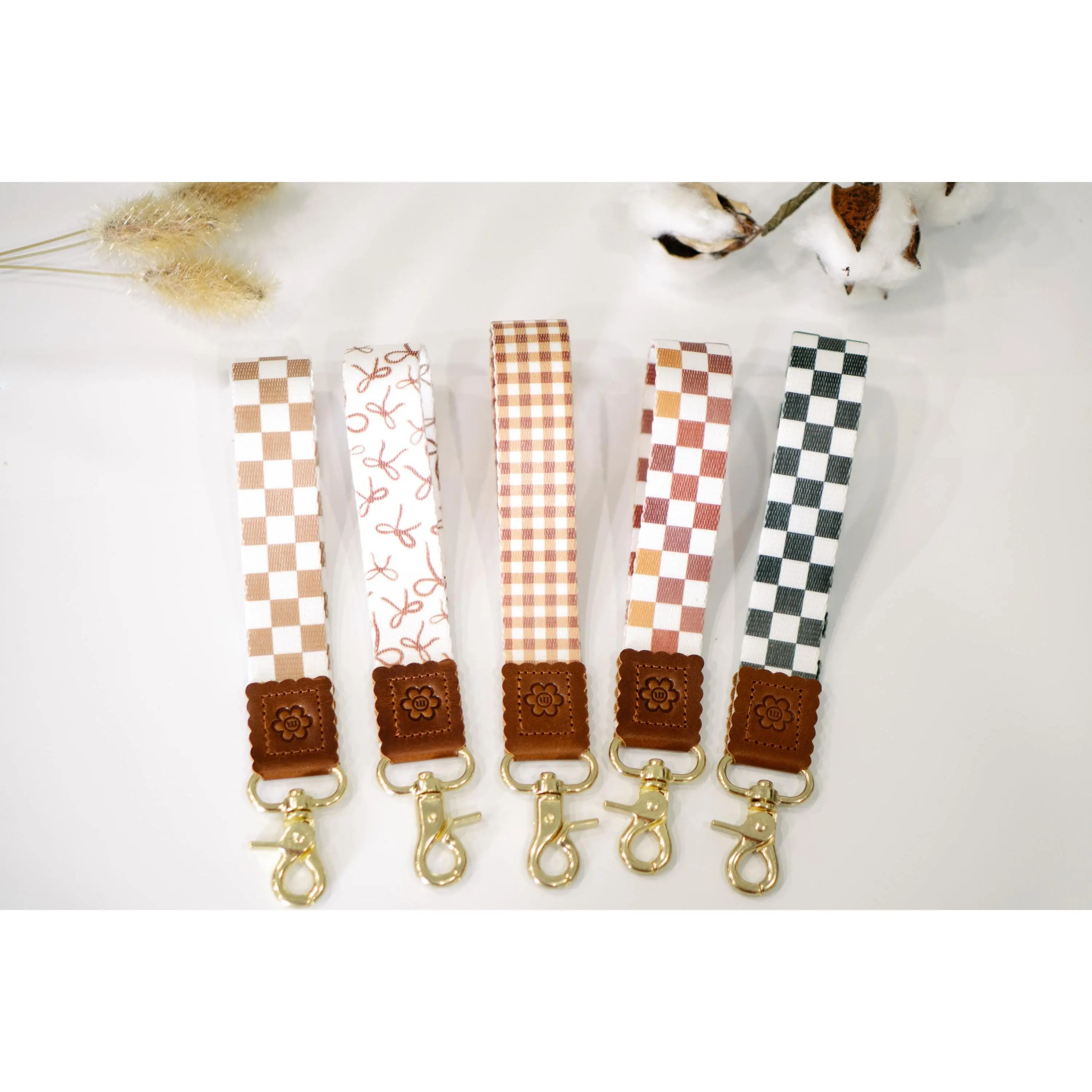Wristlet Lanyard – Neutral & Minimalist Keychain | Key Fob, Car Key Holder, Custom Lanyard, Bow Boho Keychain Lanyard