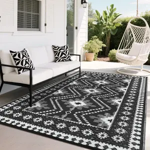Waterproof Reversible Outdoor Rug 8x10 Plastic Straw Patio Rug with Vintage Diamond Pattern, UV Resistant Foldable Indoor Outdoor Carpet for RV Camping Balcony Deck Picnic, Portable Outside Mat with Carry Bag and Stakes