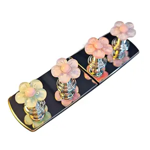 Toilet Button Helper Tool, Flower Handle Design, Ideal for Long Nails Women, 4 Pieces Random Colors, Toilet Tank Press Aid, Bathroom Accessory, Decorative