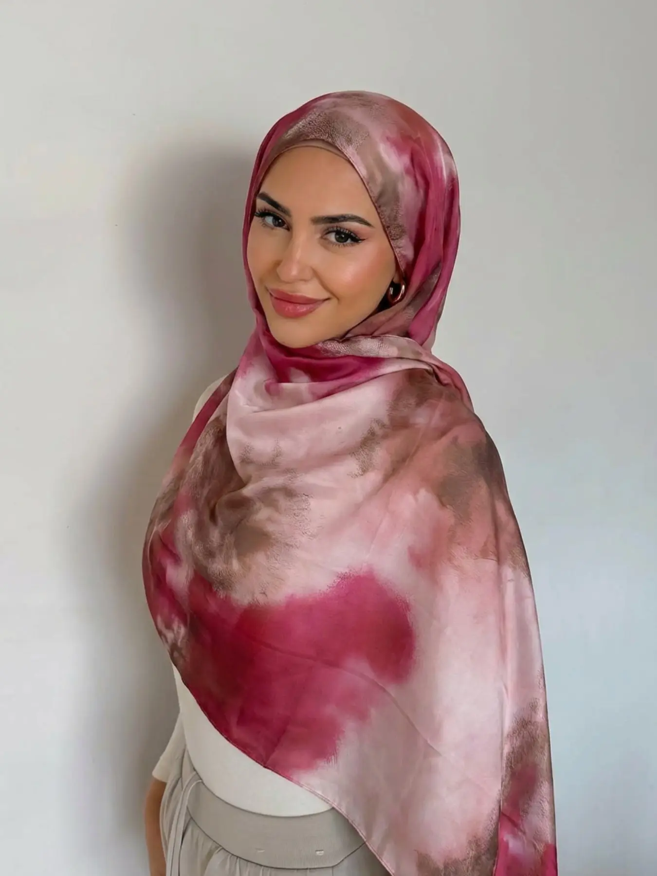 Gradient Hijab for Women, Color Block Painted Gradient Muslim Turban Wrap, Soft Fabric Comfortable Wear, Ramadan Chic Fashion Accessory, Head Scarf, Elegant Turban Hijab