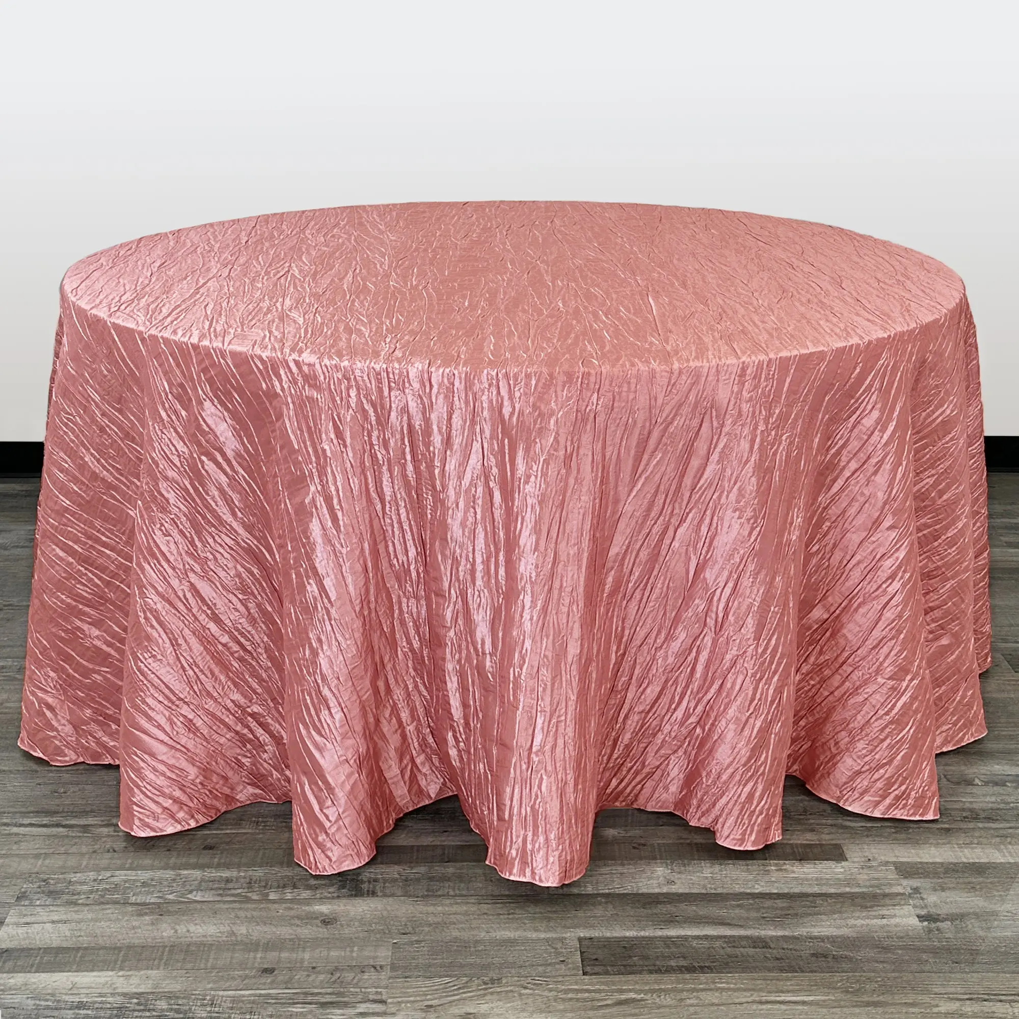 132 inch Crinkle Taffeta Round Tablecloth Coral