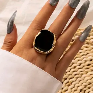 Female black with yellow fashion ring size 7