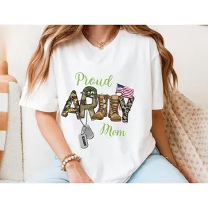 T-shirts themed "Proud Army Families," U.S. Army family uniforms, made of soft and comfortable fabric, make a great gift for military families.