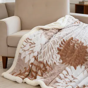 Double Layer Hollow Out Jacquard Blanket, Queen/king Size, Soft Skin-Friendly, Kaleidoscope Print, Breathable, Perfect for Bedroom Sofa Living Room, Fluffy Blanket