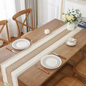 Cotton and linen table flag Bohemian style knotted tassel American light luxury high-end holiday table decoration