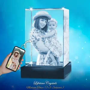 Medium 3D Crystal - Vertical