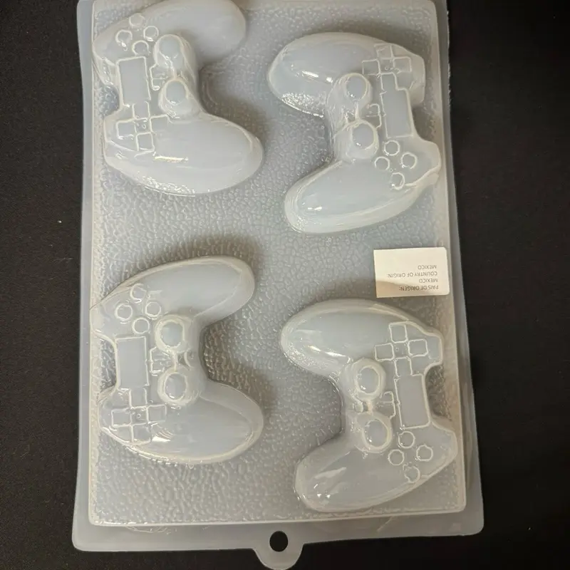 Plastic Gaming Controller Mold for Gelatina Dessert