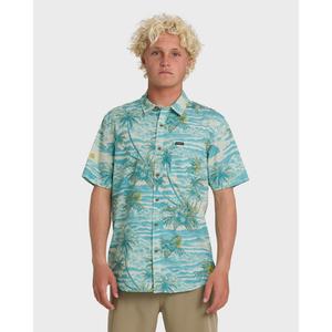 Quiksilver | Sundown Stretch Classic Short Sleeve Shirt | Men's Stretch Fit Chest Pocket | Surf & Swim & Sun Protection