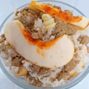 Amazing Candles Old Fashioned Peach Cobbler Candle Hand Poured with Peach Slices and Crumbly Topping