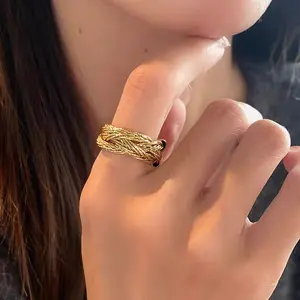 Adjustable Twisted Metal Open Ring | Women’s Korean Retro Unique Fashion Band | Daily Wear Statement Accessory toe Goku Black cover Gold Plated Minimalist Stacking