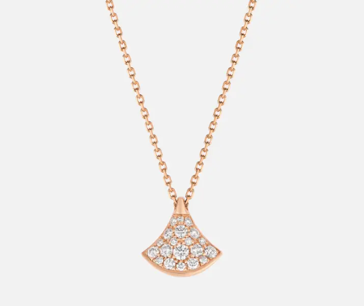 Pre-owned Bvlgari Divas' Dream 18 kt rose necklace set with pavé dias，full set