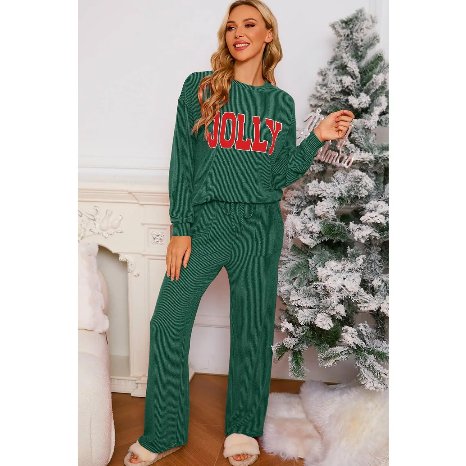JOLLY Corded Long Sleeve Christmas Graphic Pants Set