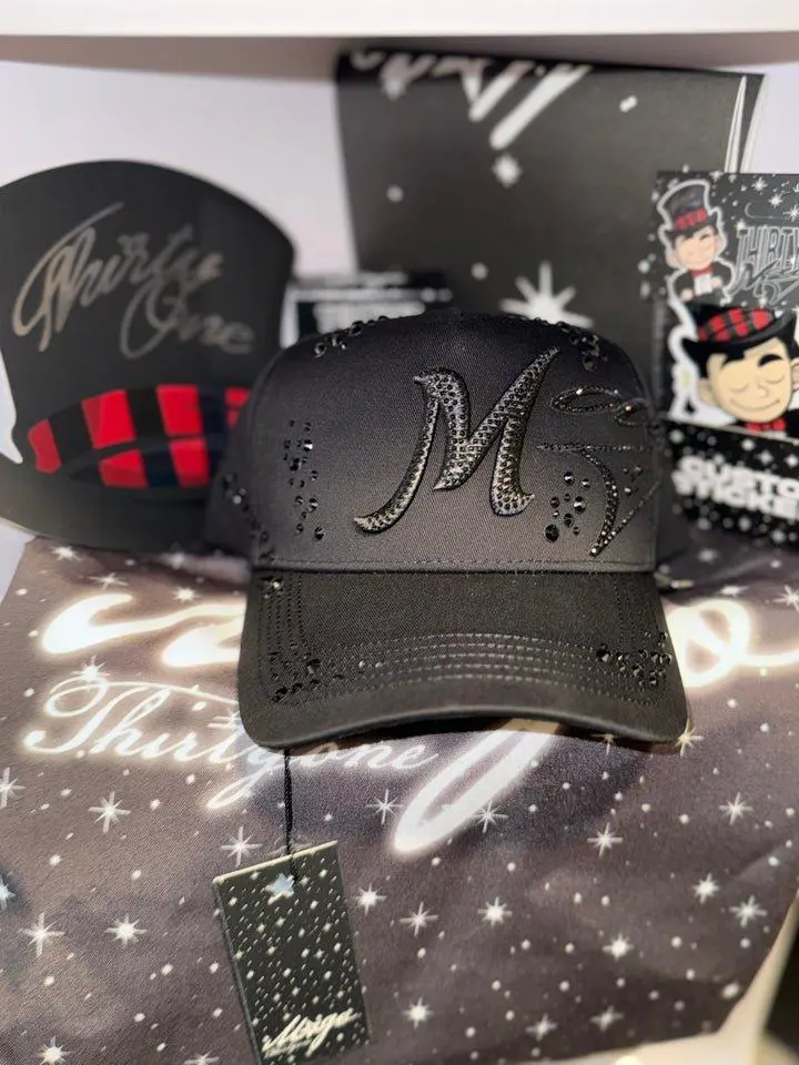 31 hats x El Mago total black 31 hats x El Mago total black