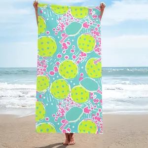 1 piece Preppy Lime And Pink Pickleball Pattern Microfiber Beach Towel Colorful Pickleball Ball Quick Dry Absorbent Soft Comfortable Beach Blanket For Outdoor Travel Camping Seaside Vacation Modern Style Lightweight and Portable