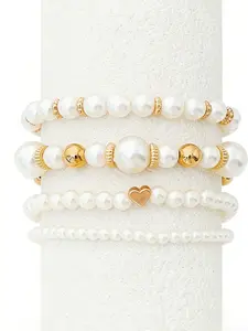 4-piece set of multicolor heart pearl bracelets, suitable for daily wear, vacation dates, and other occasions, and also makes a delightful little gift.