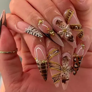 New Design Leopard Print Acrylic Nails, Chain Decor, Full Coverage, Fashionable for Parties and Daily Wear, Includes Removal Tool