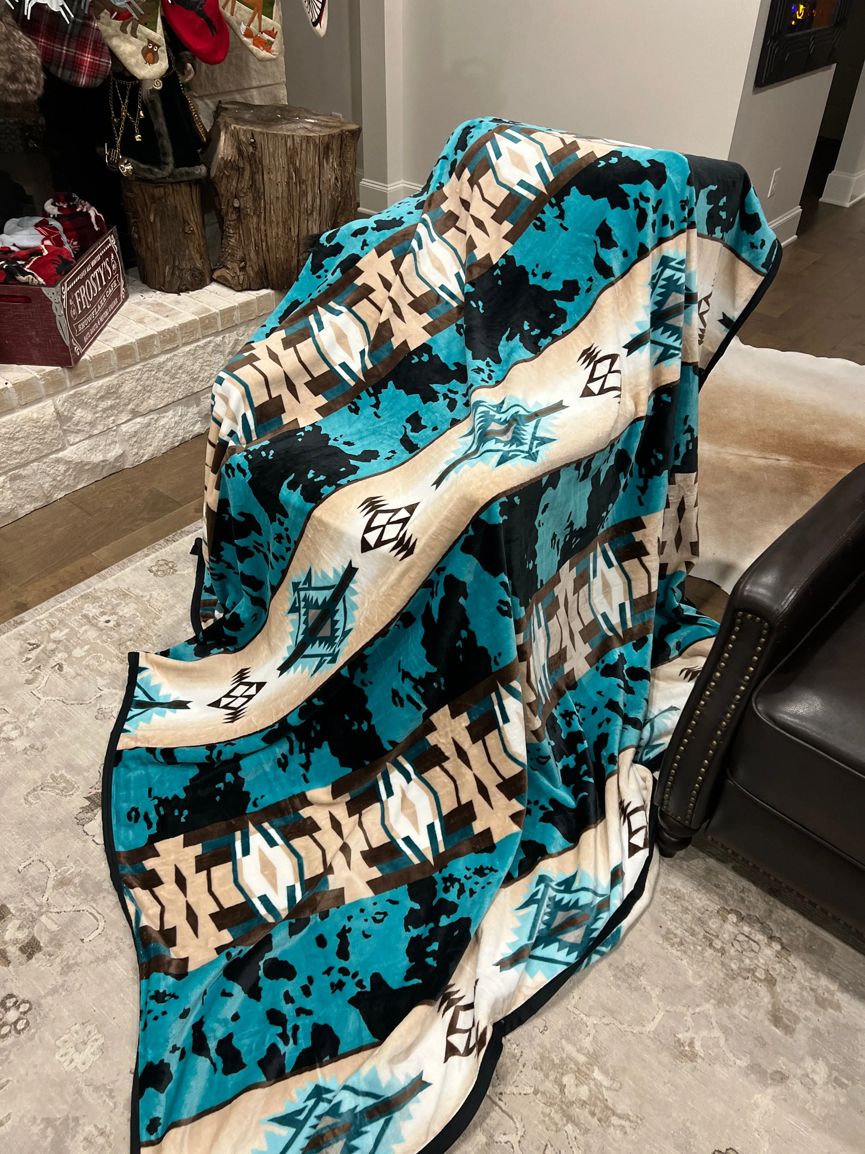 ZOversized Sawyer Super Soft Blanket 82"x90"