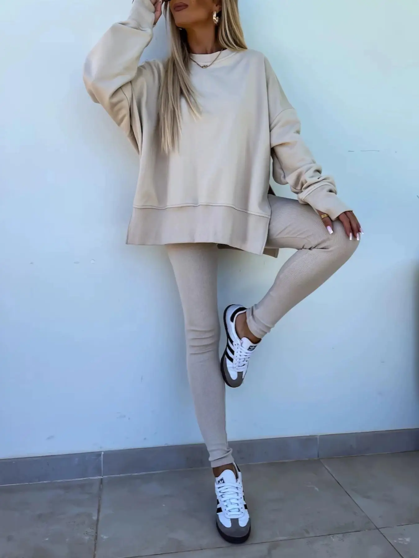 Women's Solid Drop Shoulder Split Hem Sweatshirt & Pants Two-piece Set, Casual Fashion Cozy Breathable Outfits for Daily Outdoor Wear, Ladies Sportswe