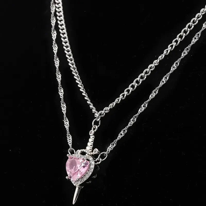 Couple Pendant Set Couple Pendant Necklaces, Fashion Costume Jewelry Necklace, One Sword-shaped Necklace for Men and Women, One Sword-shaped Pendant with Heart-shaped Pendant, Valentine's Day Gift or Everyday Accessory, Heart Style Choker, Gift Box